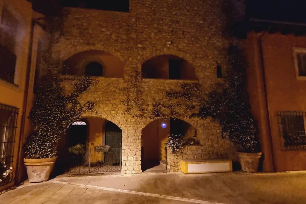 Appartamento La Mimosa Monti di Licciana Nardi Ngoại thất bức ảnh